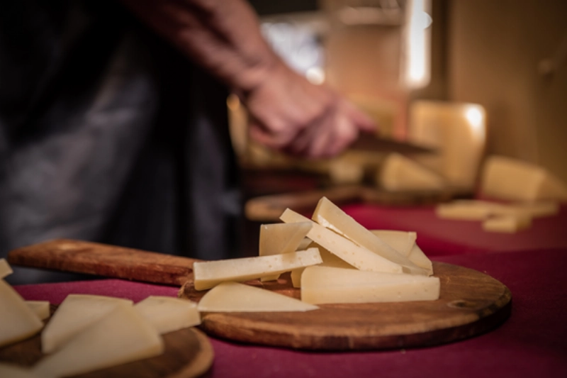 Este año la tradicional subasta del medio queso Idiazabal ganador en Ordizia será también online
