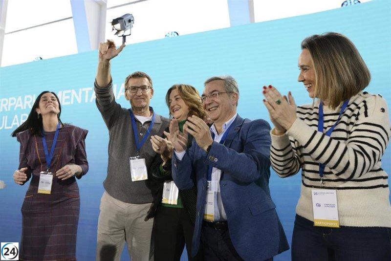 Feijóo insta a un trabajo incansable para las elecciones gallegas y recalca su posición en la oposición por una mínima diferencia de votos.