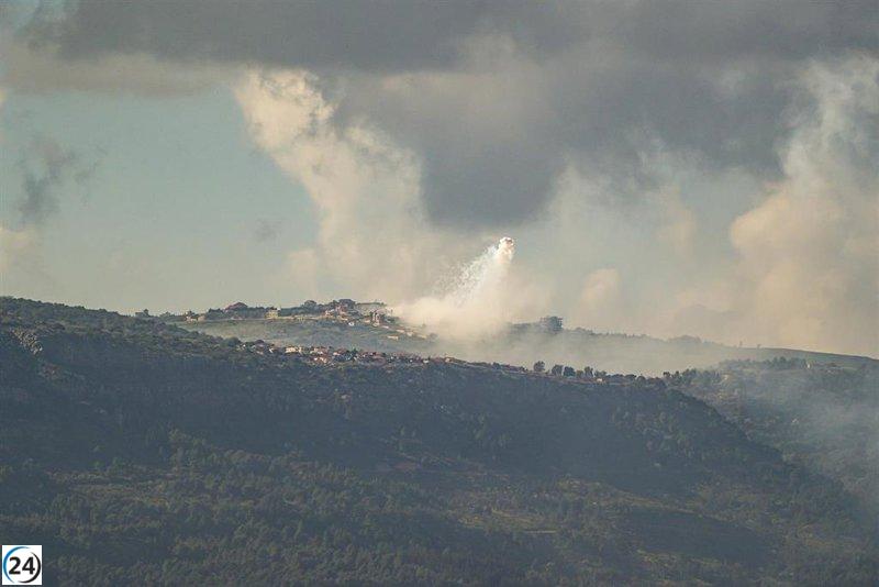 Hezbolá ataca Israel con 40 misiles en respuesta a acciones del Ejército israelí.
