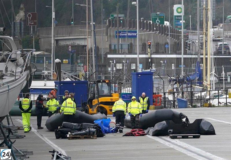 Irlanda aprueba ley para deportar inmediatamente a migrantes del Reino Unido