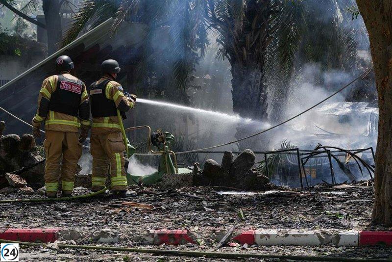 Hezbolá ataca a Israel con 35 proyectiles desde el sur de Líbano.