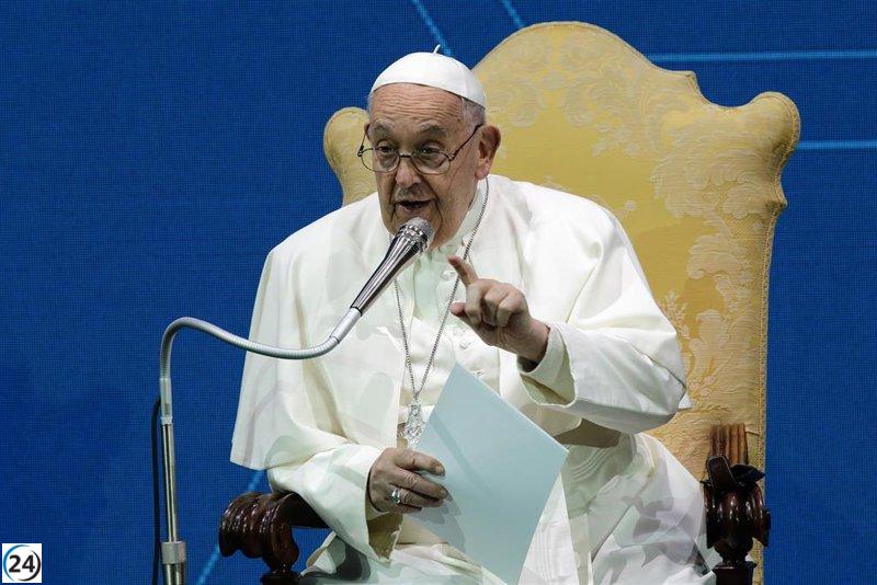 El Papa finalmente acepta la renuncia del arzobispo argentino de La Plata tras 10 meses en el cargo.