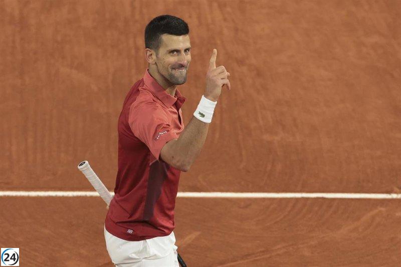 El tenista Djokovic vence a Musetti en cinco sets en una emocionante victoria en París.