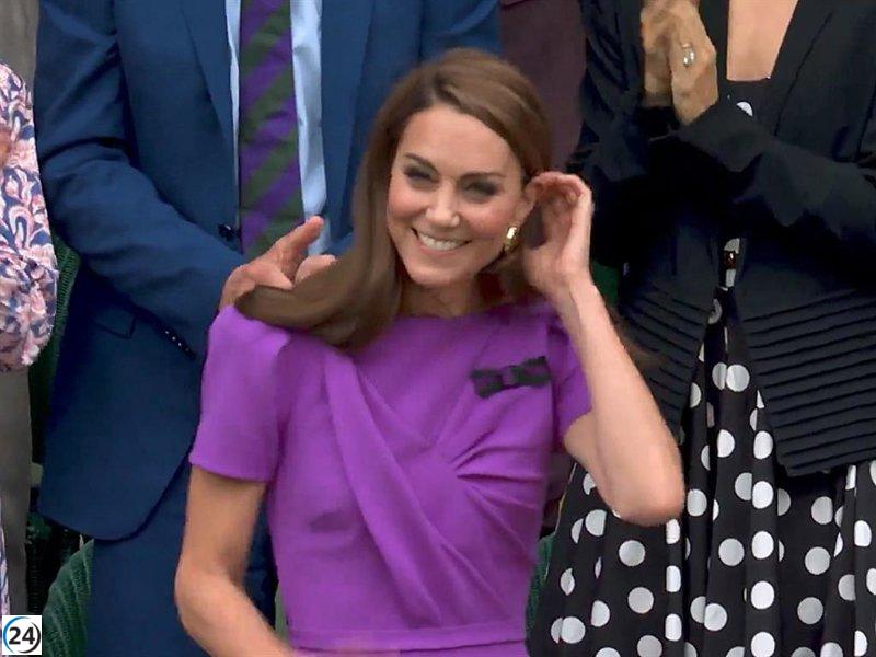 Kate Middleton y la Princesa Carlota brillan en la final de Wimbledon en su regreso triunfal.