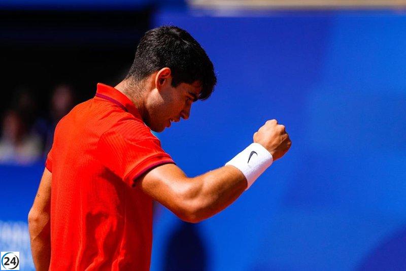 Alcaraz evita choque con Djokovic y cae en el lado de Sinner en el US Open.