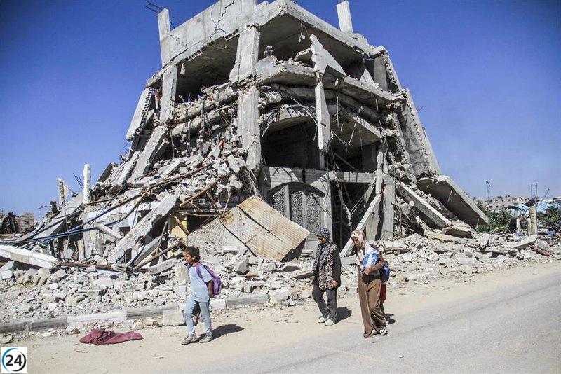 Ataque aéreo israelí golpea escuela con refugiados en Gaza