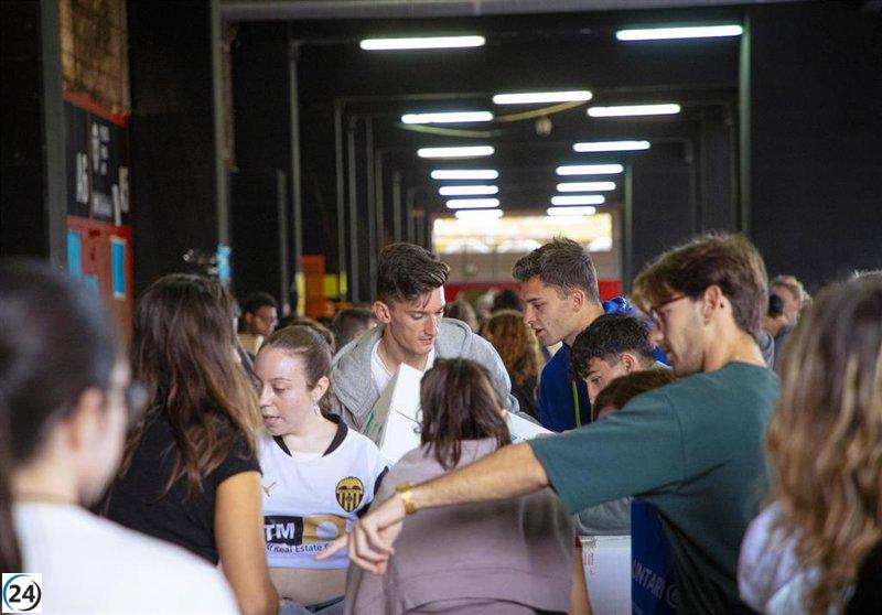 LaLiga pide posponer los partidos Espanyol-Valencia y Tenerife-Levante del próximo fin de semana.