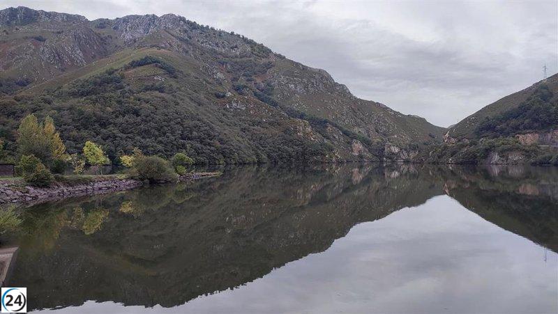 La reserva de agua se sitúa en el 51,1%, ligeramente inferior a la semana anterior, mientras el Júcar incrementa su nivel en cuatro décimas.
