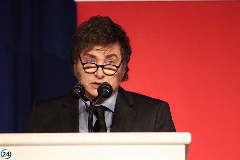 Milei califica a Pedro Sánchez como una