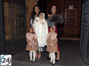 La familia Bollo festeja con gran alegría el bautizo de Miguel, el segundo hijo de Alma Cortés.
