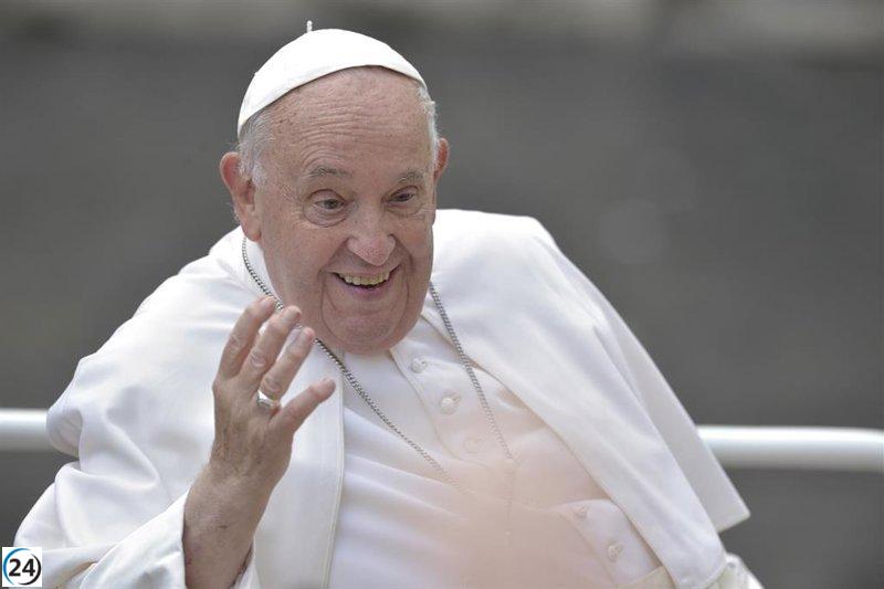 El Papa urge a cesar el fuego en Ucrania y Oriente Medio en su mensaje navideño.