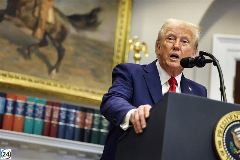 Trump anticipa un inminente encuentro con Putin y vincula la paz a la reducción del precio del petróleo.
