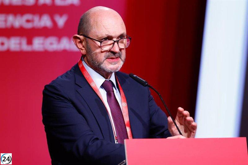 La Fiscalía rechaza la absolución de Louzán por considerarla injustificada.