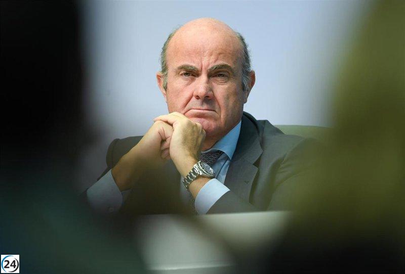 Guindos del BCE señala un giro en las políticas económicas globales tras la presidencia de Trump.