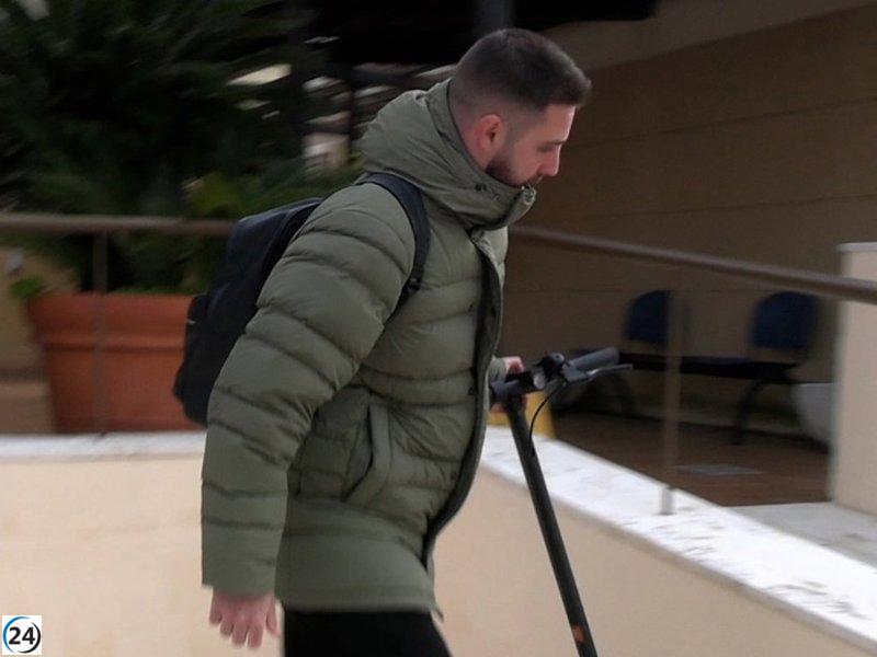 David Rodríguez retoma su actividad laboral después de la ruptura con Anabel Pantoja y su hija Alma.