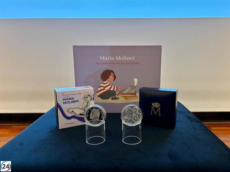 La BNE rinde tributo a María Moliner con una moneda en su aniversario: “Si fuera hombre, la tendríamos en los altares”.
