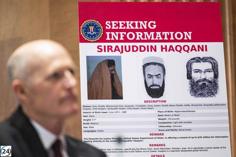 Talibanes informan que Estados Unidos elimina la recompensa por Sirajuddin Haqqani, su segundo al mando.