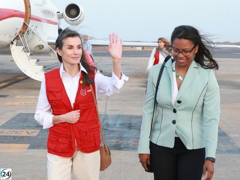 La reina Letizia regresa a Cabo Verde en su papel de cooperante.