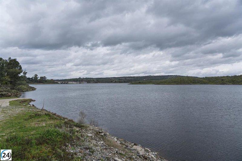 Embalses alcanzan 40.857 hm3 y llegan al 72,9% de su capacidad tras aumento de 14,9 puntos; Segura apenas al 27,5%.