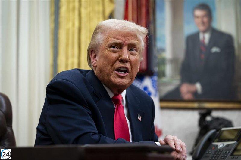 Trump impone un 25% de arancel a los autos importados.