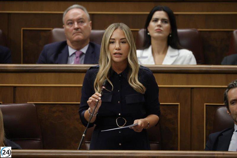 PP reprocha a Elma Saiz las críticas socialistas sobre la recepción de menores migrantes.