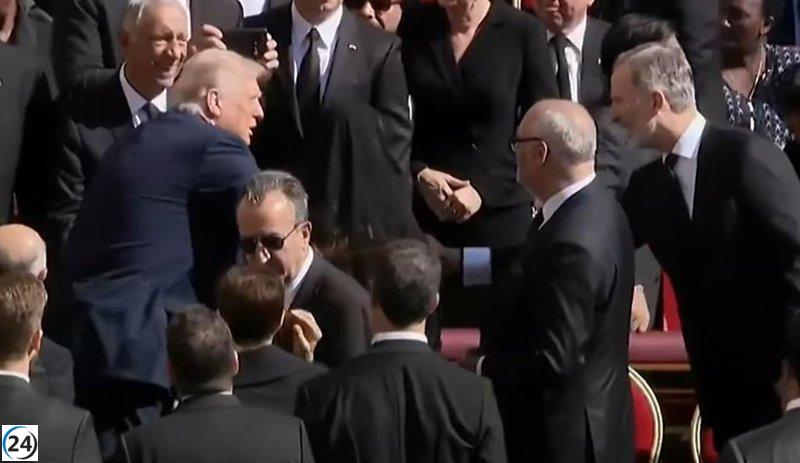 Los Reyes se reúnen con Donald Trump previo al funeral del Papa Francisco.