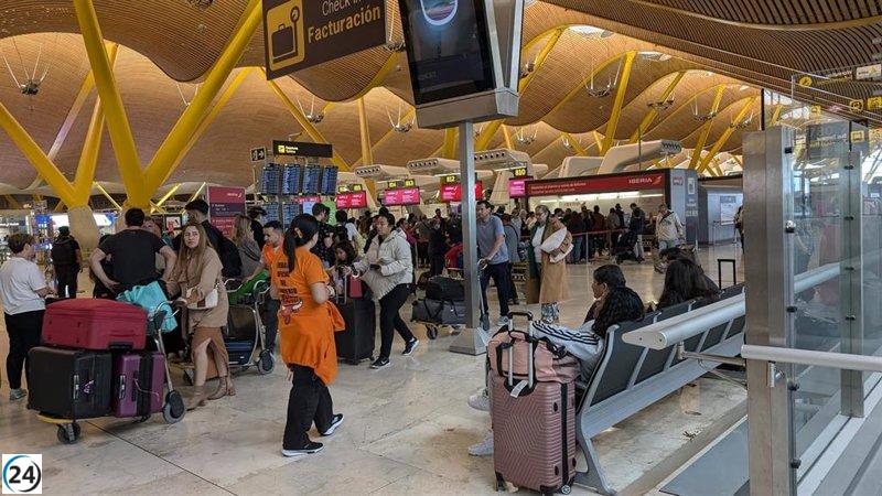 Calma en Barajas a pesar de los pasajeros durmiendo en T4: 