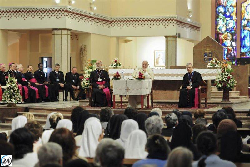 Cardenal López Romero: Arzobispo de Rabat y autoridad en Islam y América Latina.