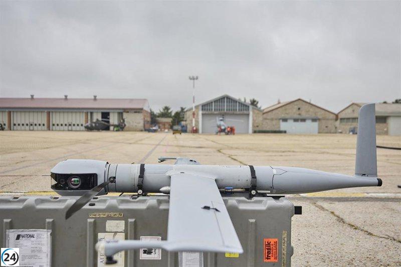 El futuro de helicópteros militares y civiles se centra en integrar drones como sistemas de vigilancia.