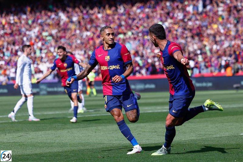 El Barça se corona en un Clásico desenfrenado.