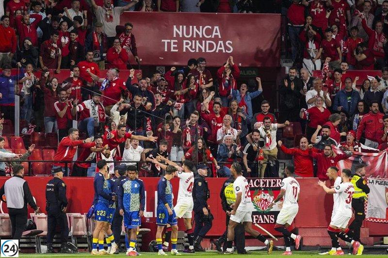 Sevilla y Girona dan pasos firmes hacia la salvación sacrificando a Las Palmas y Valladolid.