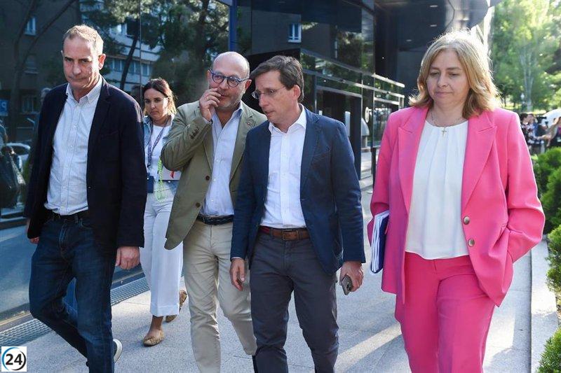 Almeida aboga por unidad en Barajas mientras defiende controles de Aena y el persistente trabajo del Samur.