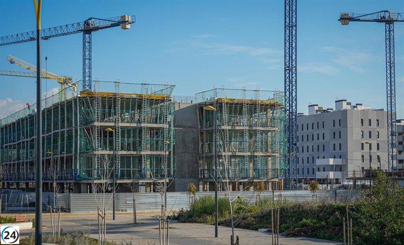 Promotores advierten sobre un posible colapso habitacional en tres años y anticipan hipotecas de hasta 70 años.