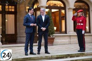 Canarias y Euskadi impulsan un pacto en la Conferencia de Presidentes para abordar la inmigración.