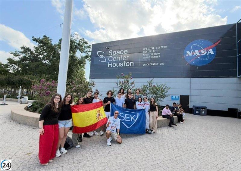 Estudiantes españoles triunfan en concurso educativo de la NASA en Houston.