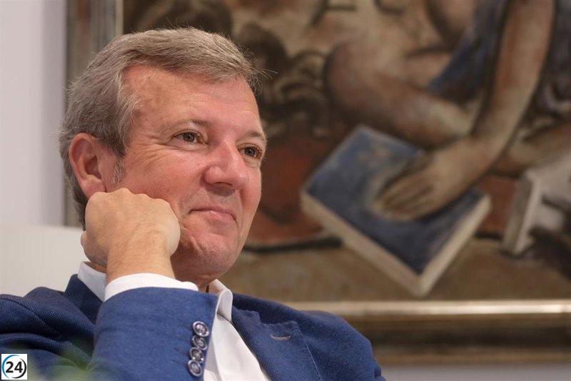 Rueda anticipa con optimismo la posible visita del Papa en el Xacobeo 2027 y sugiere en tono humorístico que no tendría razones para no asistir.