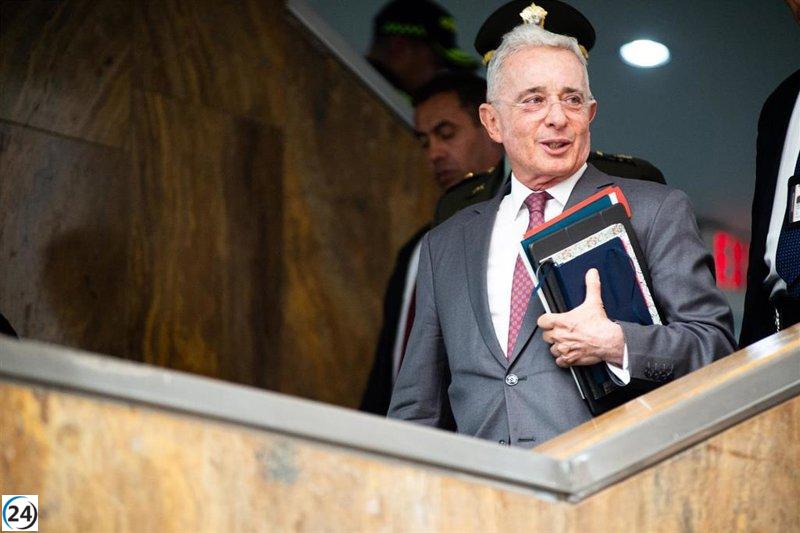 Colombia: Juez niega apelación de Uribe sobre arresto en casa.