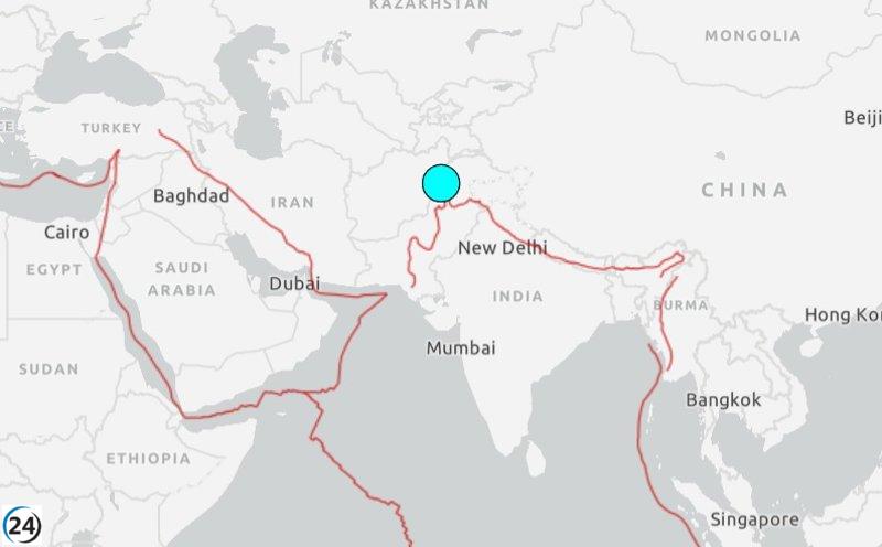Terremoto de magnitud 6 en Afganistán deja más de 250 fallecidos y 500 heridos.