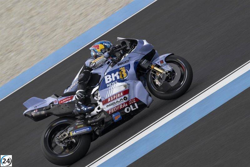 Álex Márquez frena la racha ganadora de su hermano Marc en Montmeló.