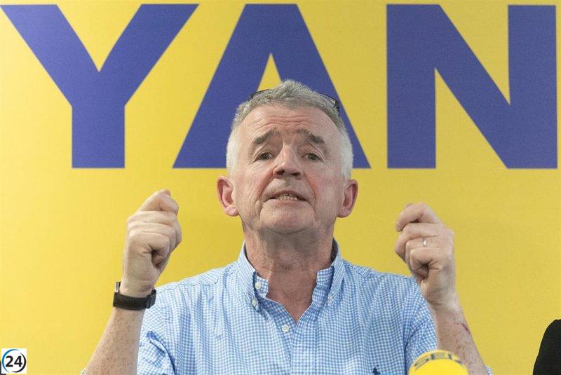 Ryanair advierte sobre posibles despidos de asientos el verano próximo si Aena no reduce tarifas.