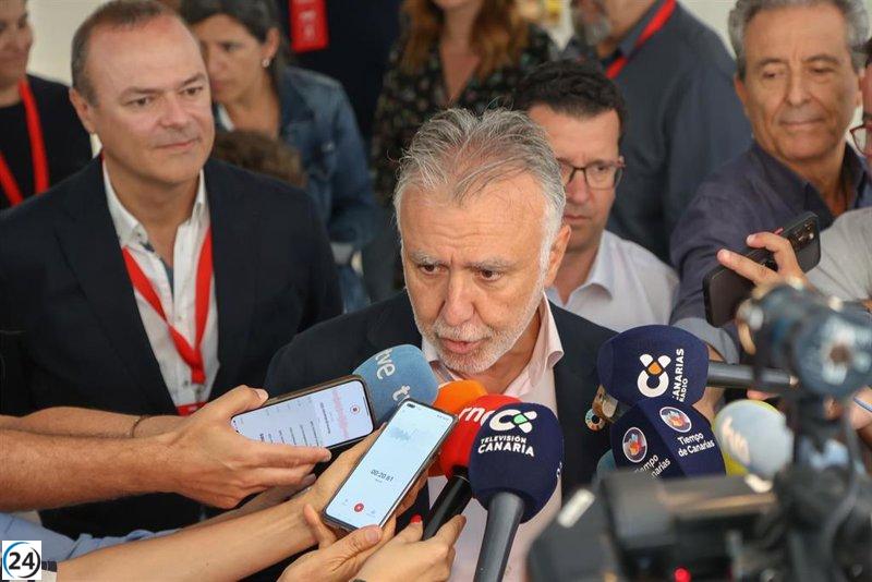 Torres denuncia al PP por bloquear la salida de menores migrantes de Canarias y aclara que las objeciones no detienen la Ley.