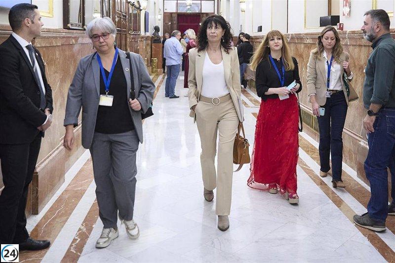El Gobierno legaliza la violencia vicaria en el Código Penal este martes.