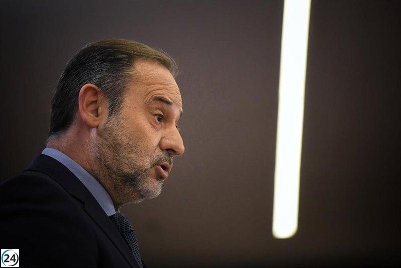 Vox acusa al PSOE de ser una 