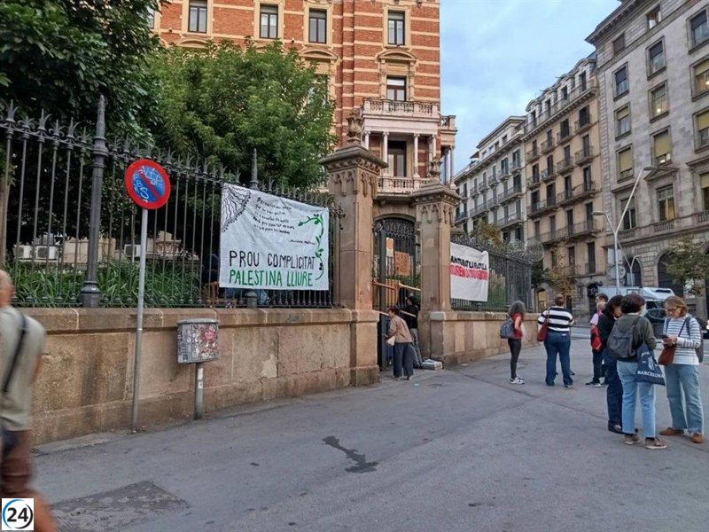 Clases interrumpidas en la UB y UPC debido a la protesta estudiantil por Palestina.