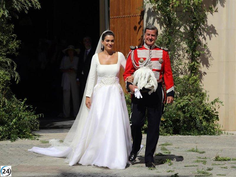 Cayetano Martínez de Irujo y Bárbara Mirjan celebran su boda en Sevilla.