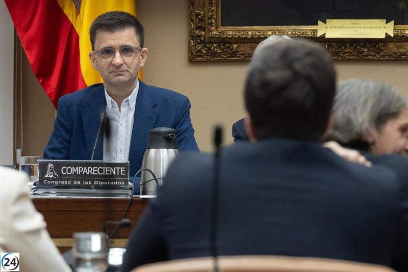 López de RTVE asegura que se adapta constantemente al presupuesto para evitar déficits.