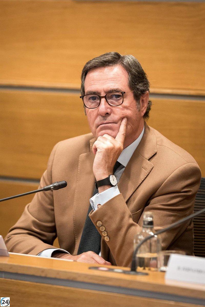 Garamendi (CEOE) defiende el permiso de duelo de 10 días, pero critica el enfoque de Díaz.