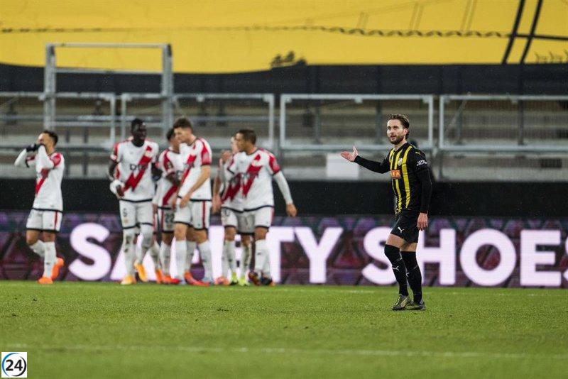 El Rayo salva empate en Europa con un penalti en el tiempo añadido.