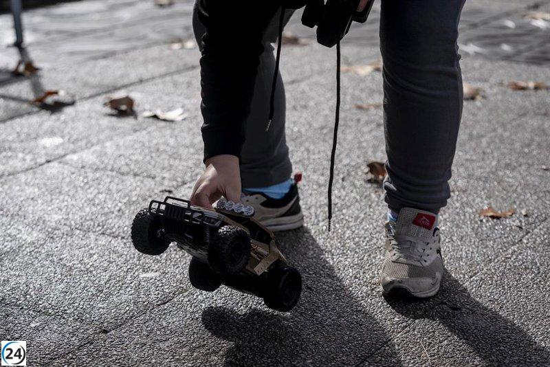 Jóvenes proponen legislación para controlar el 'sharenting' en redes sociales.