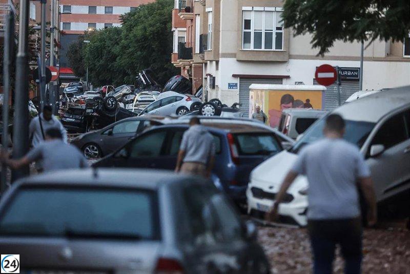 Oxfam Intermón advierte sobre el riesgo de que miles de regularizados tras la dana regresen a la ilegalidad.